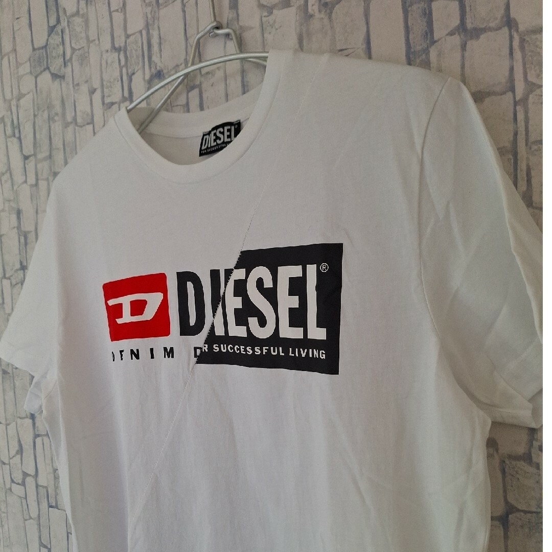 DIESEL(ディーゼル)のDIESEL　ディーゼル　DIEGO-CUTY ロゴTシャツ　ホワイト　Lサイズ メンズのトップス(Tシャツ/カットソー(半袖/袖なし))の商品写真