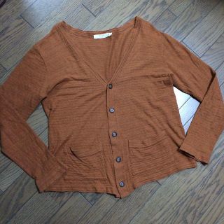 ビームス(BEAMS)の美品BEAMS ニットカーデ　日本製　ビームス(カーディガン)