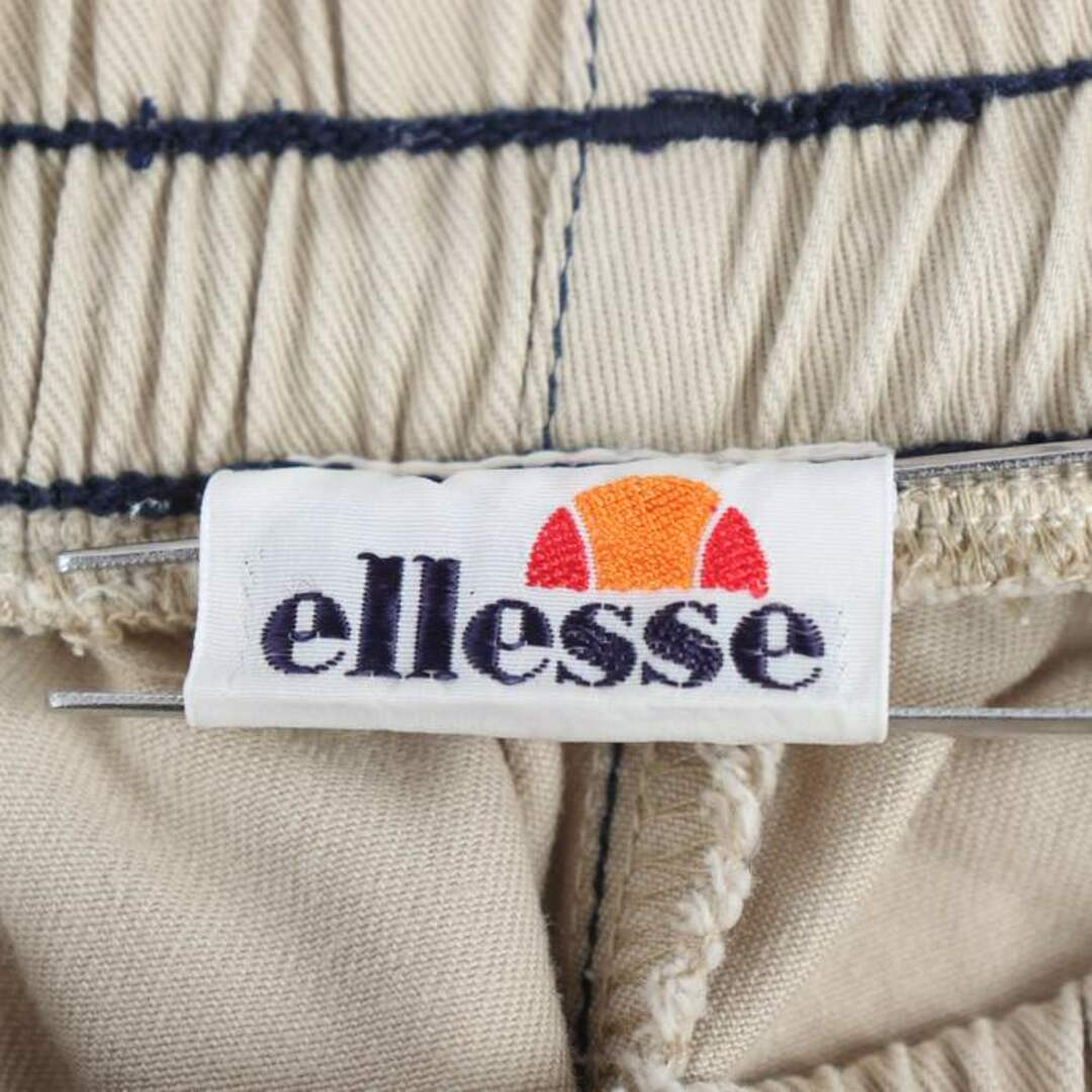 ellesse(エレッセ)のエレッセ ショートパンツ ボトムス ハーフパンツ スポーツウエア コットン メンズ Lサイズ ベージュ ellesse メンズのパンツ(ショートパンツ)の商品写真