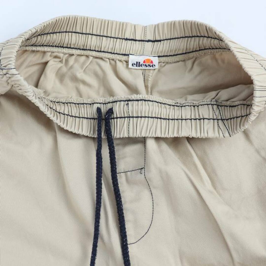 ellesse(エレッセ)のエレッセ ショートパンツ ボトムス ハーフパンツ スポーツウエア コットン メンズ Lサイズ ベージュ ellesse メンズのパンツ(ショートパンツ)の商品写真