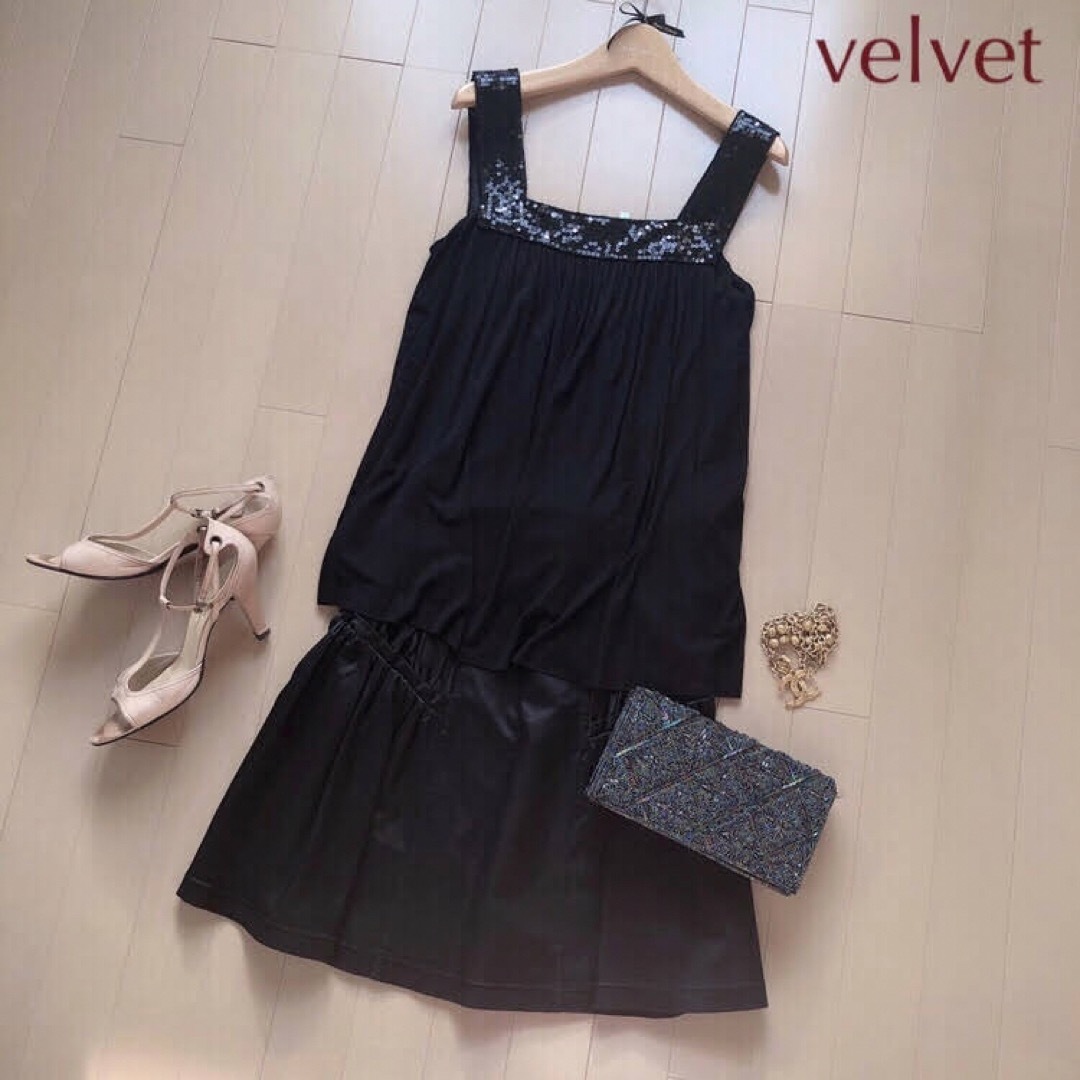 velvet(ベルベット)のvelvet 上質❤︎インポート❤︎お出かけタンク 黒 バーニーズ スナイデル レディースのトップス(タンクトップ)の商品写真