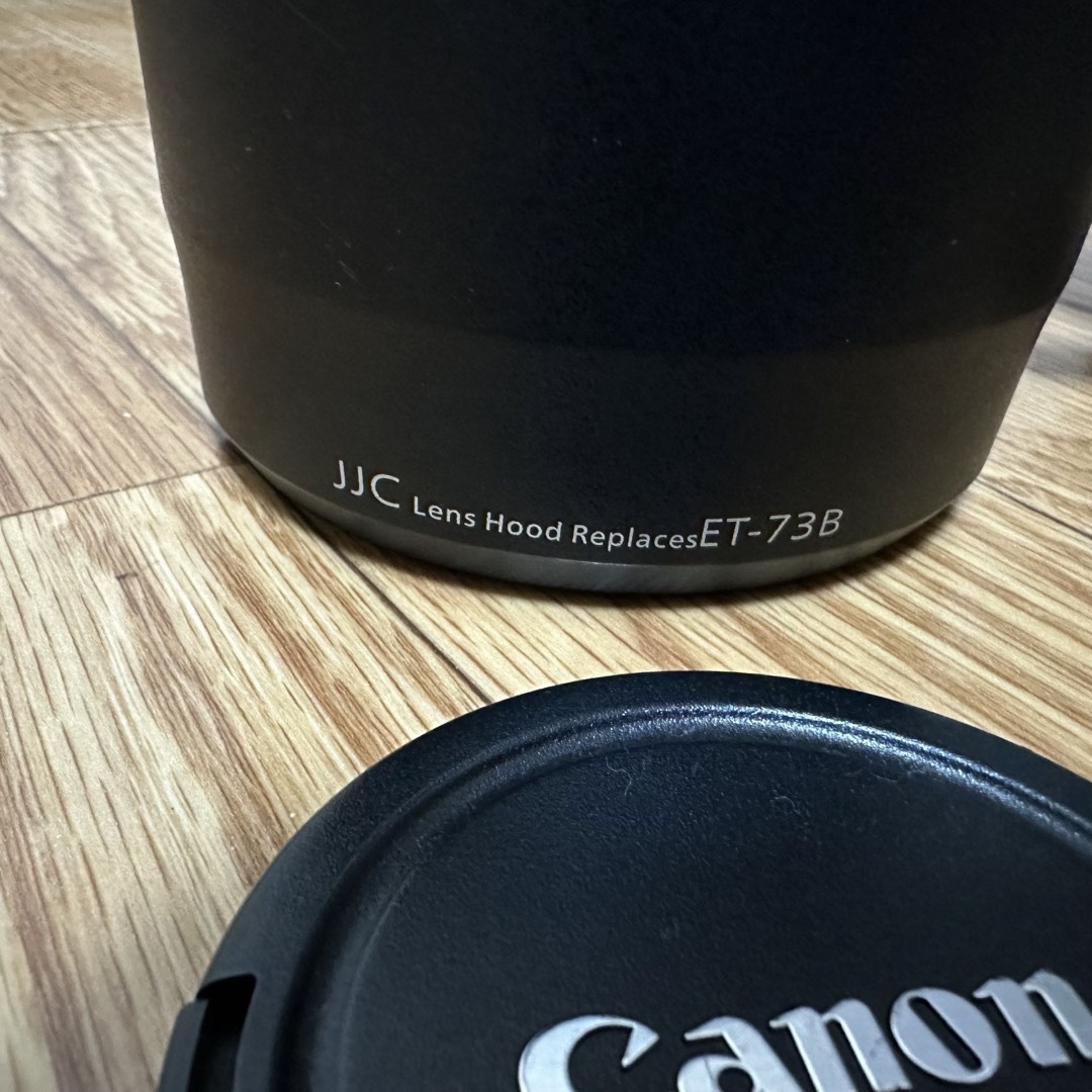Canon(キヤノン)の【HISA様専用】CANON 望遠ズームレンズ　EF70-300ｍｍ スマホ/家電/カメラのカメラ(レンズ(ズーム))の商品写真