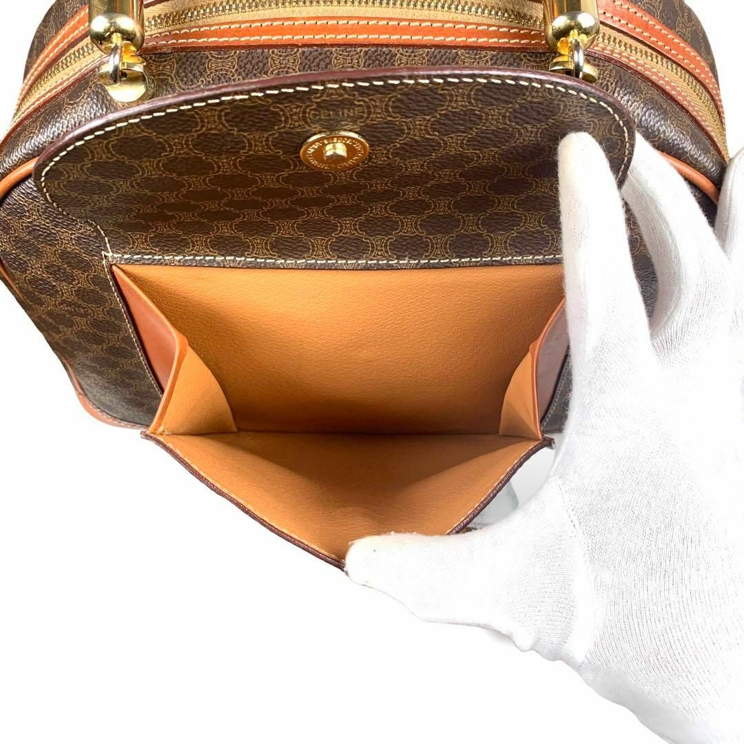 【美品】CELINE セリーヌ ハンドバッグ マカダム柄 トリオンフ ブラウン 【美品】CELINE セリーヌ ハンドバッグ マカダム柄 トリオンフ ブラウン