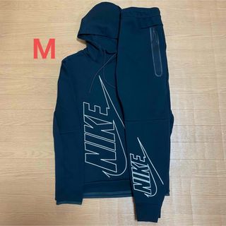 ナイキ(NIKE)のナイキ テックフリースパーカーセットアップ　M(パーカー)