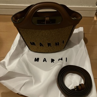 マルニ(Marni)のMARNI🤎カゴバッグマルニトロピカリアマイクロバッグ(かごバッグ/ストローバッグ)