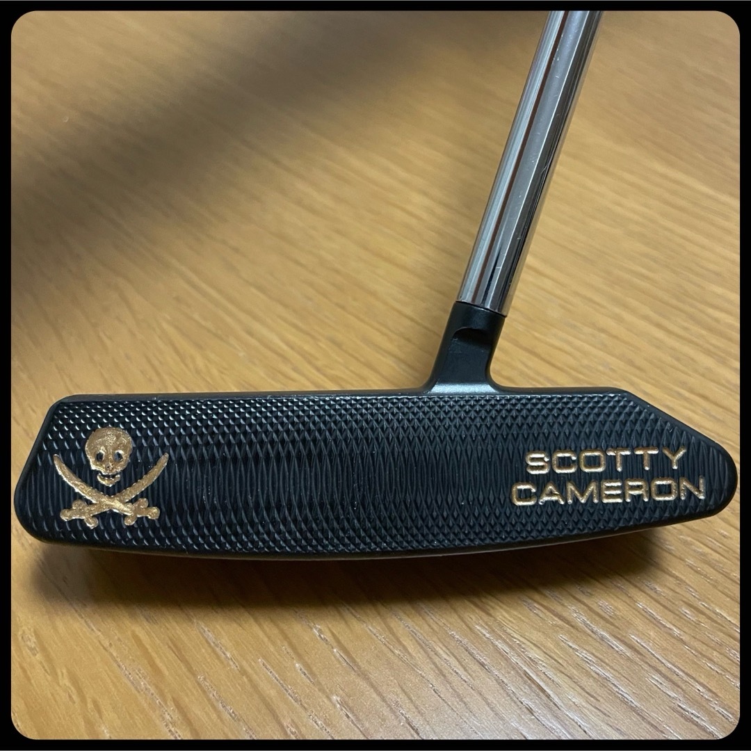 Scotty Cameron(スコッティキャメロン)の【超希少品】 セレクト2012年モデル ニューポート2.6 キングスカルカスタム スポーツ/アウトドアのゴルフ(クラブ)の商品写真