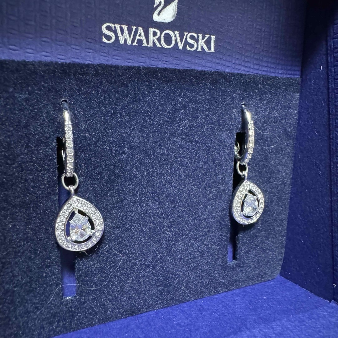 SWAROVSKI(スワロフスキー)のスワロフスキー ピアス レディースのアクセサリー(ピアス)の商品写真