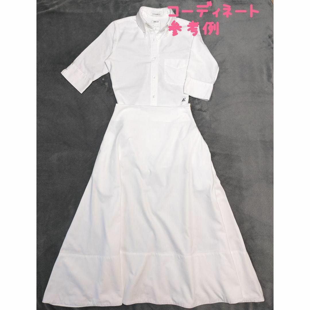 MADISONBLUE(マディソンブルー)のMADISONBLUE　MESSAGE SHORT SLEEVE OXFORD レディースのトップス(シャツ/ブラウス(半袖/袖なし))の商品写真