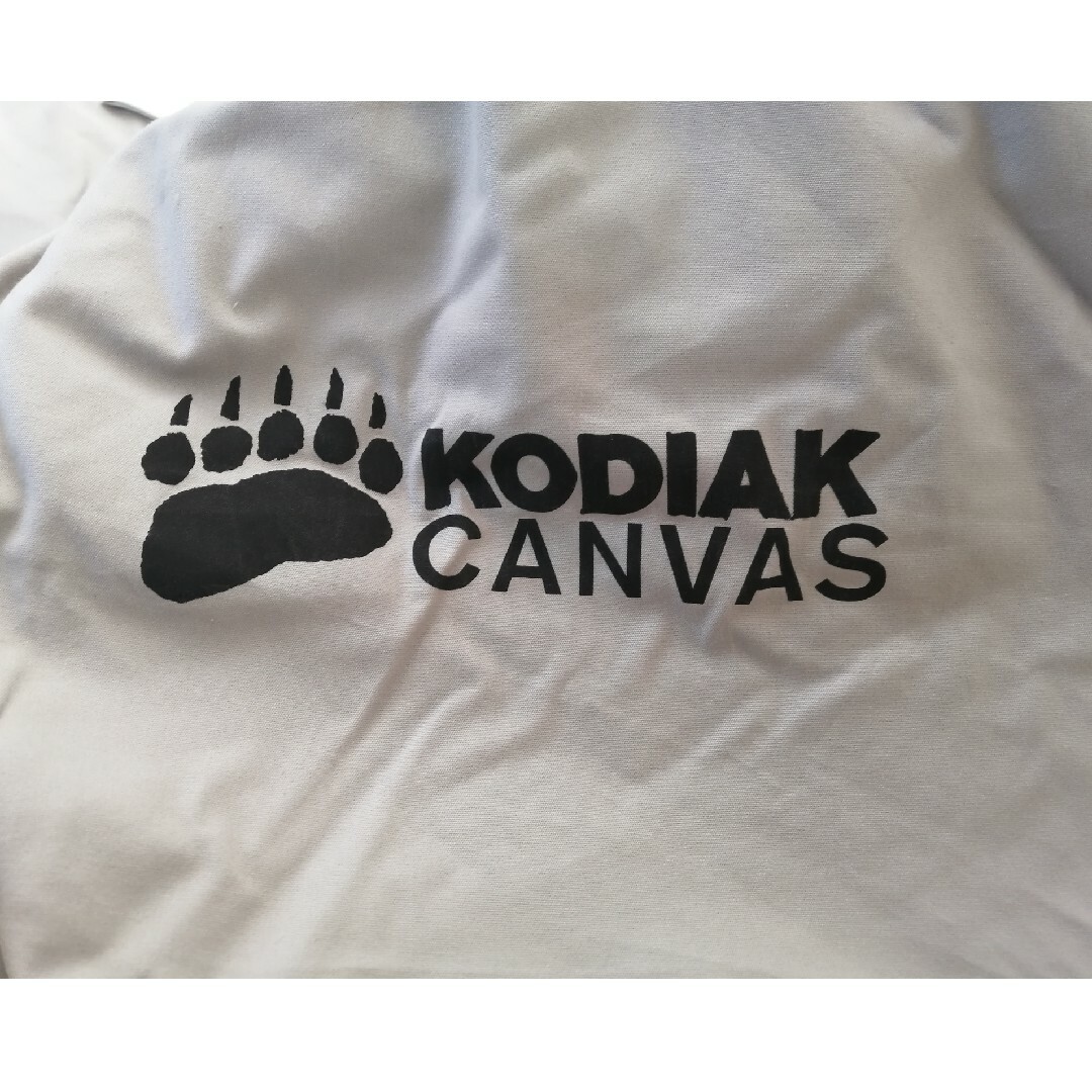 KODIAK CANVAS(コディアックキャンバス)のKODIAK CANVAS 6人用 Flex-Bow VX コディアック キャ… スポーツ/アウトドアのアウトドア(テント/タープ)の商品写真