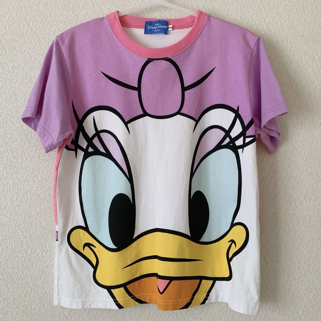 Disney(ディズニー)のディズニーリゾート デイジー  フェイス Tシャツ 150サイズ レディースのトップス(Tシャツ(半袖/袖なし))の商品写真