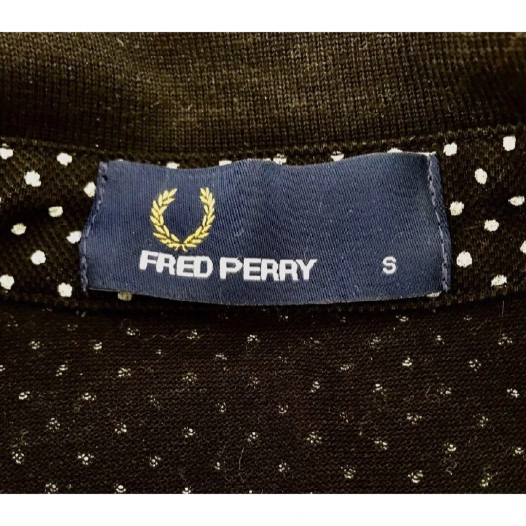 FRED PERRY(フレッドペリー)のフレッドペリー FREDPERRY ポロシャツ レディース メンズ 古着夏服 レディースのトップス(ポロシャツ)の商品写真