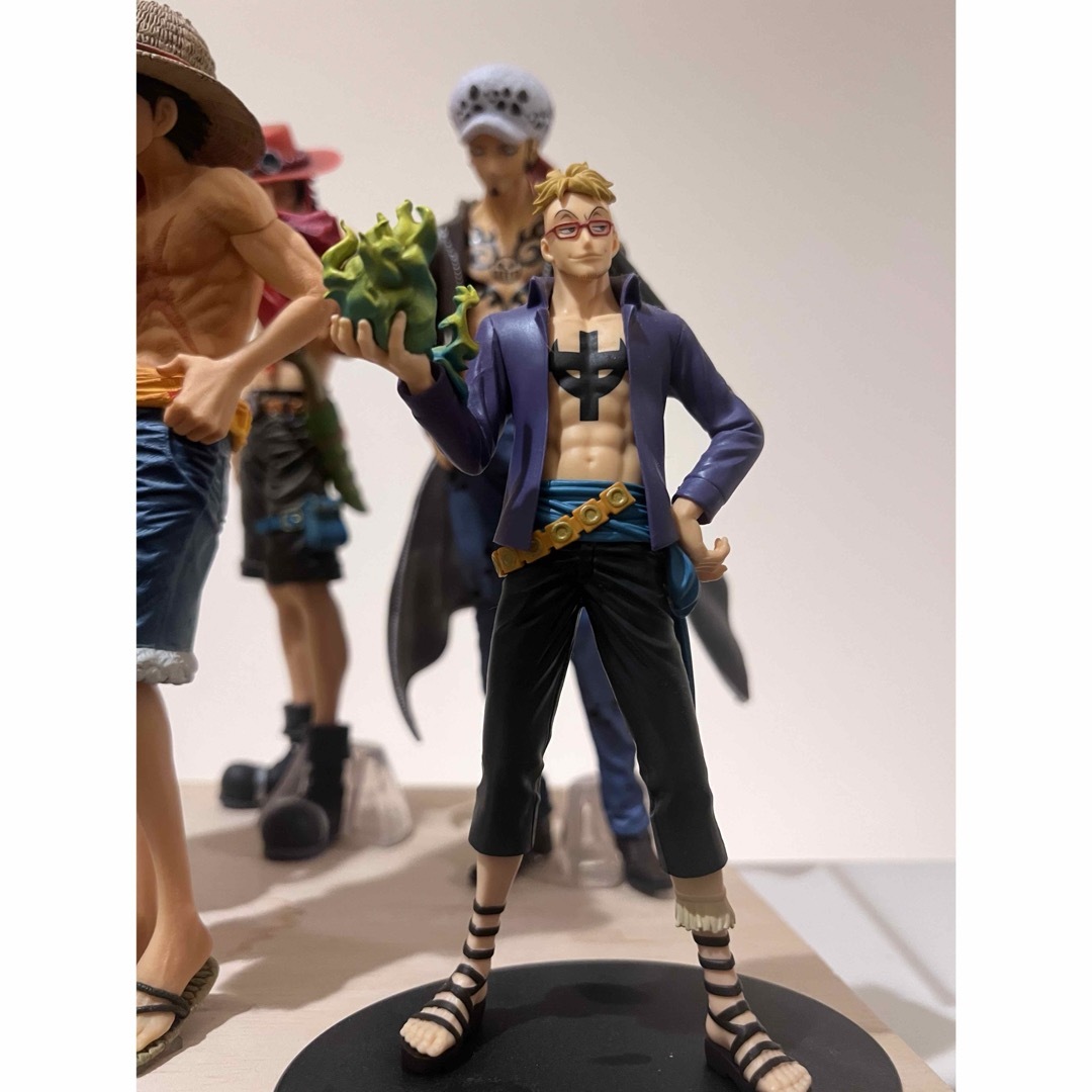 ワンピース ONE PIECE フィギュア 10体 まとめ売り ワンピース ONE PIECE フィギュア 10体 まとめ売り