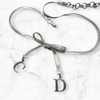 クリスチャンディオール(Christian Dior)の激レア✨ クリスチャンディオール　ネックレス リボン シルバー CD(ネックレス)