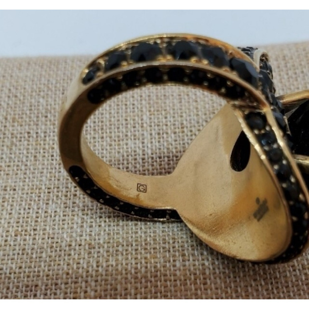 Gucci(グッチ)の【GUCCI・廃盤美品】グッチ　ブラックストーン ビジュー　ブラック×ゴールド レディースのアクセサリー(リング(指輪))の商品写真