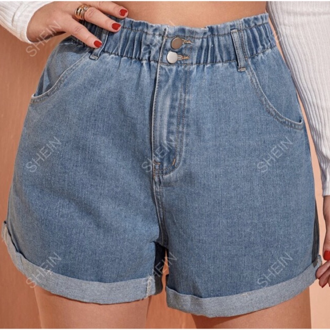 SHEIN(シーイン)の『SHEIN Essnce デニムショートパンツ ハイウェスト』  レディースのパンツ(デニム/ジーンズ)の商品写真