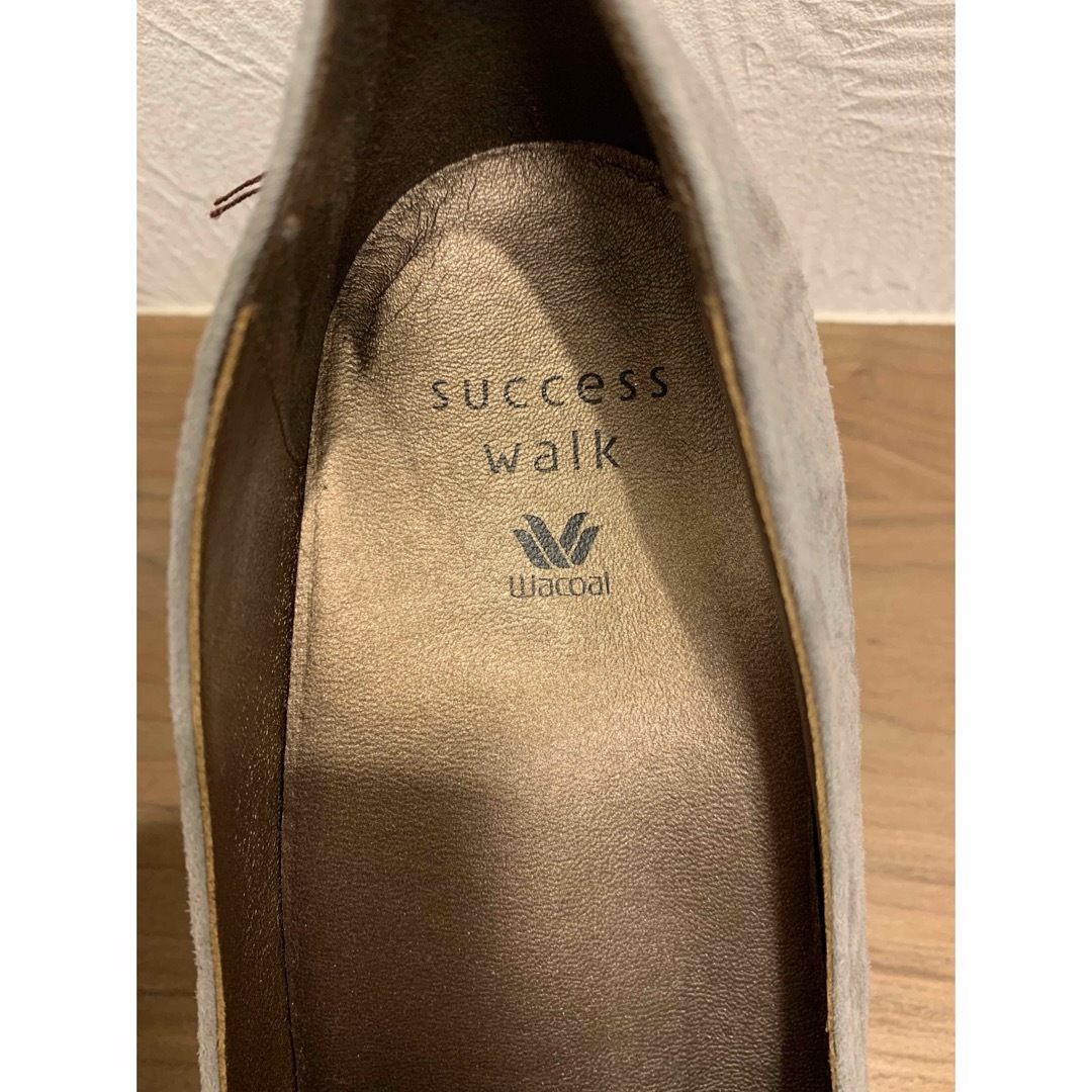 Wacoal(ワコール)のwacoal successwalkパンプス（グレー）　　新品　24.0 美品 レディースの靴/シューズ(ハイヒール/パンプス)の商品写真