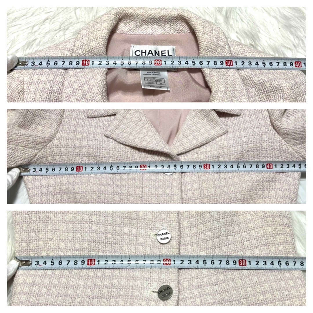 CHANEL(シャネル)の本物 美品 シャネル LOGO ボタン 裾フリル ジャケット 38 ピンク  レディースのジャケット/アウター(テーラードジャケット)の商品写真