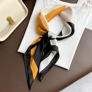 売れ筋商品♡　スカーフ　オレンジ　バッグチャーム　紫外線対策　シルク風　上品(バンダナ/スカーフ)