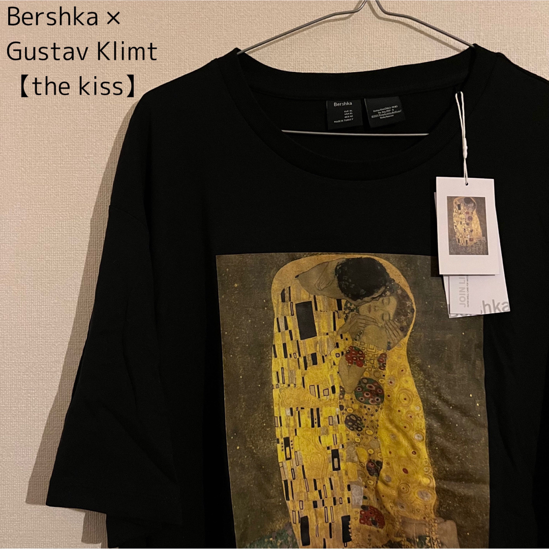 Bershka(ベルシュカ)のBershka グスタフ・クリムト 接吻 Tシャツ メンズのトップス(Tシャツ/カットソー(半袖/袖なし))の商品写真