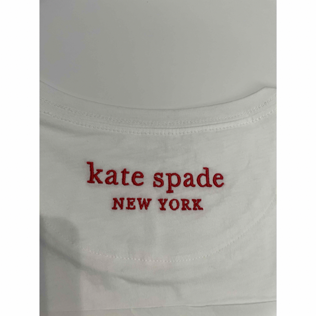 kate spade new york(ケイトスペードニューヨーク)の【新品未使用】ラスト　ケイトスペード　Tシャツ　ワッペン　ハート　M レディースのトップス(Tシャツ(半袖/袖なし))の商品写真