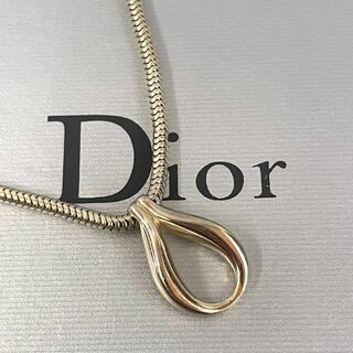 クリスチャンディオール(Christian Dior)の【極美品】 Dior ネックレス フープデザイン ゴールド ロゴ刻印 パーティー(ネックレス)