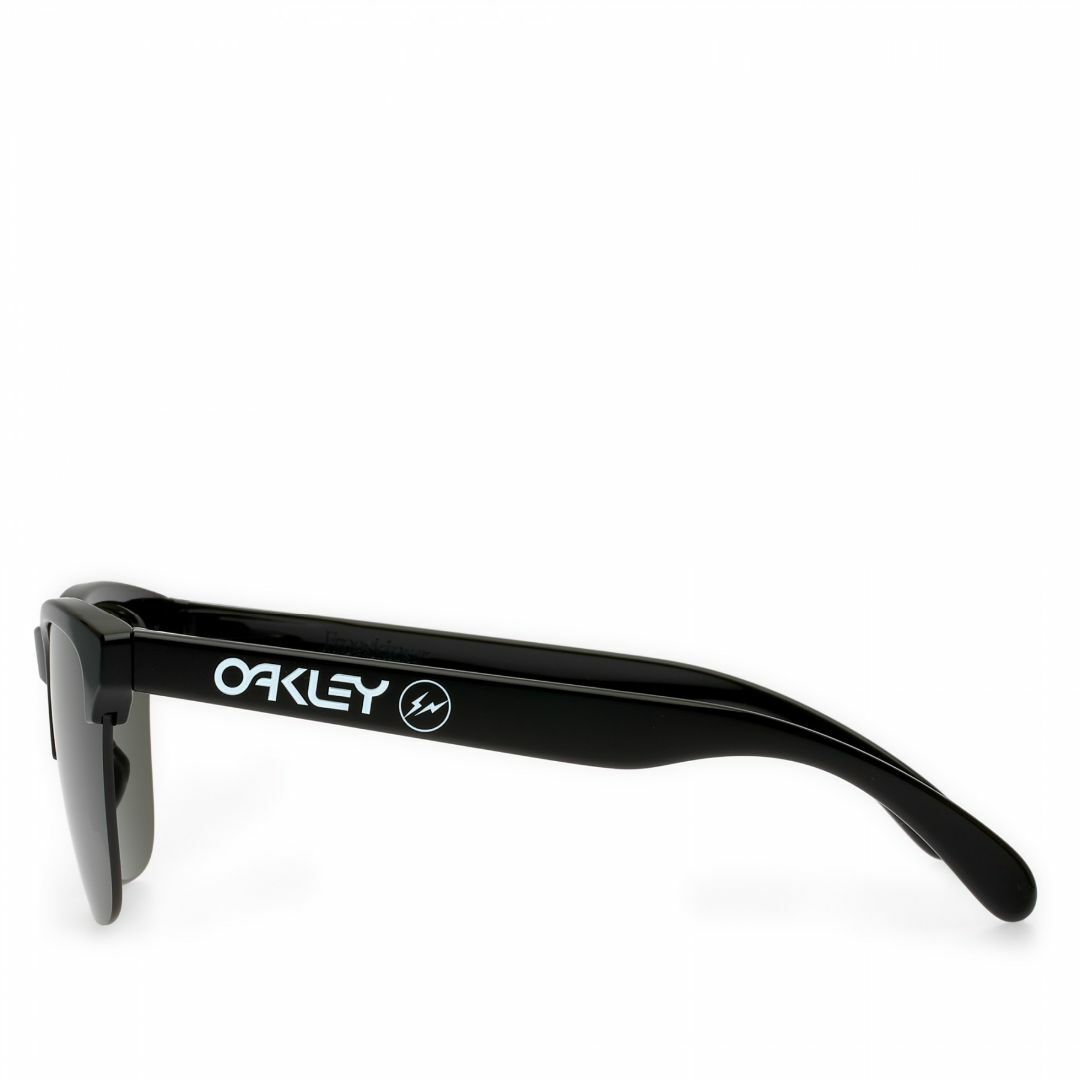 FRAGMENT(フラグメント)のOakley x fragment design Frogskin Lite メンズのファッション小物(サングラス/メガネ)の商品写真