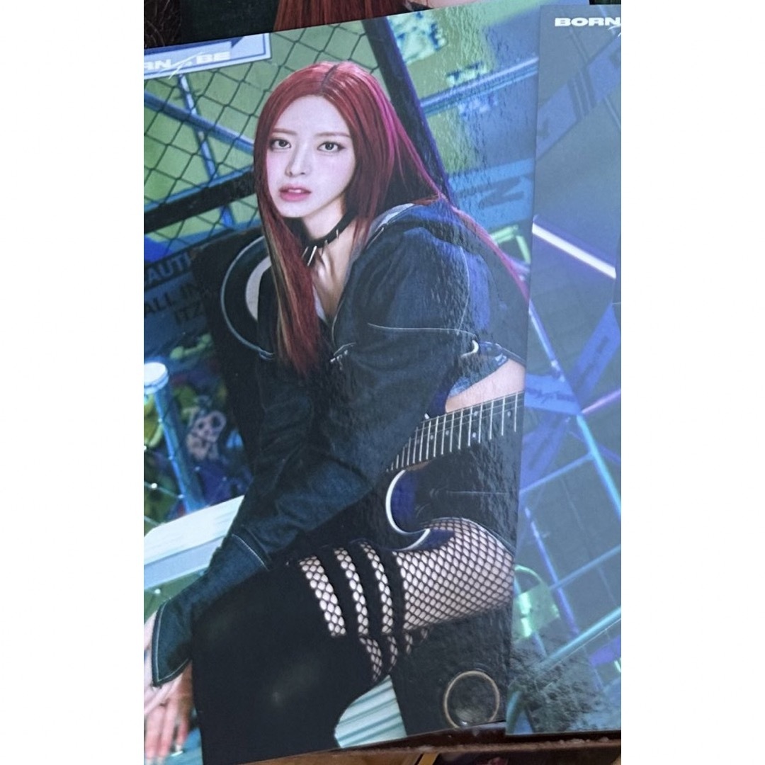 ITZY(イッチ)のITZY ユナborn to be ラントレ エンタメ/ホビーのタレントグッズ(アイドルグッズ)の商品写真