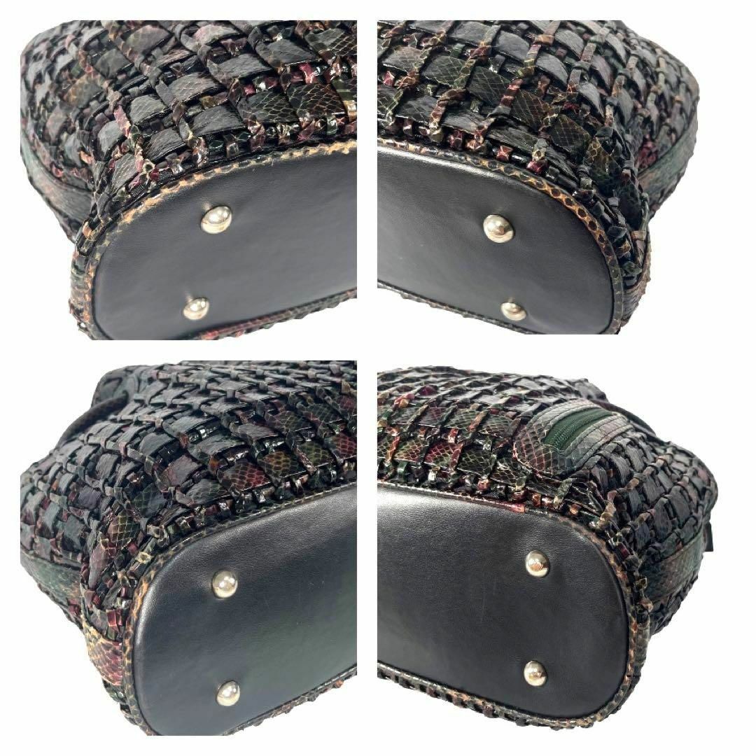 パイソン 蛇革 ハンドバッグ マルチカラー イントレチャート サークル ハンドル レディースのバッグ(かごバッグ/ストローバッグ)の商品写真