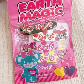 EARTHMAGIC - 14. 新品 マフィー いちご スリーピン セット