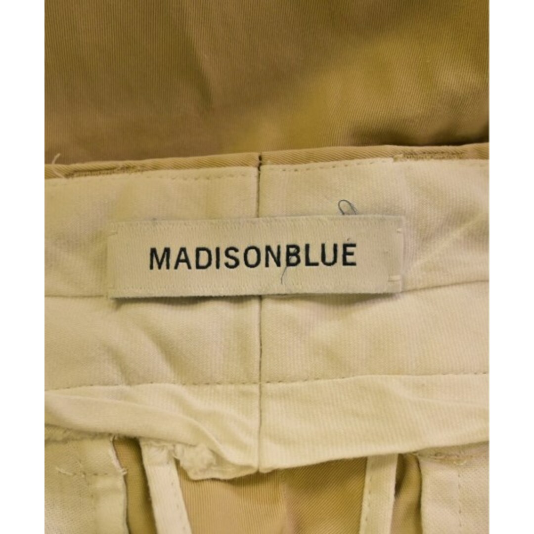 MADISONBLUE(マディソンブルー)のMADISON BLUE パンツ（その他） 04(XL位) ベージュ 【古着】【中古】 レディースのパンツ(その他)の商品写真