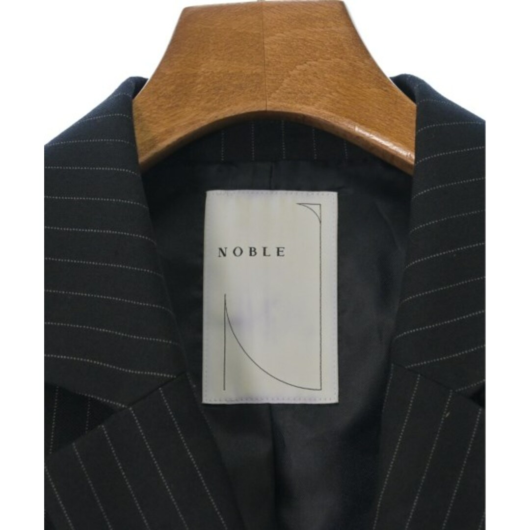 Noble(ノーブル)のNOBLE ノーブル カジュアルジャケット 36(S位) 黒x白(ストライプ) 【古着】【中古】 レディースのジャケット/アウター(テーラードジャケット)の商品写真
