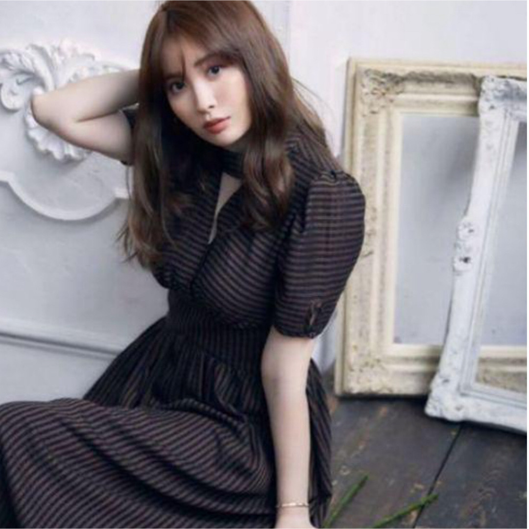 Her lip to(ハーリップトゥ)のHerlipto Striped Midi Dress Sサイズ レディースのワンピース(ロングワンピース/マキシワンピース)の商品写真