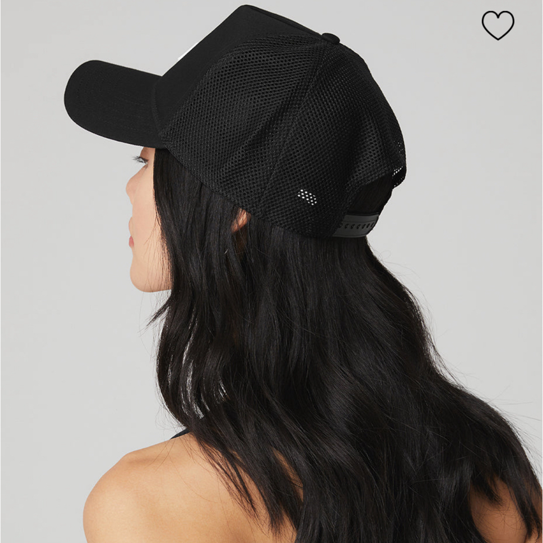 新品】alo yoga キャップ 黒 メッシュ 帽子 アロ ヨガの通販 by 新品】alo yoga キャップ 黒 メッシュ 帽子 アロ ヨガの通販 by