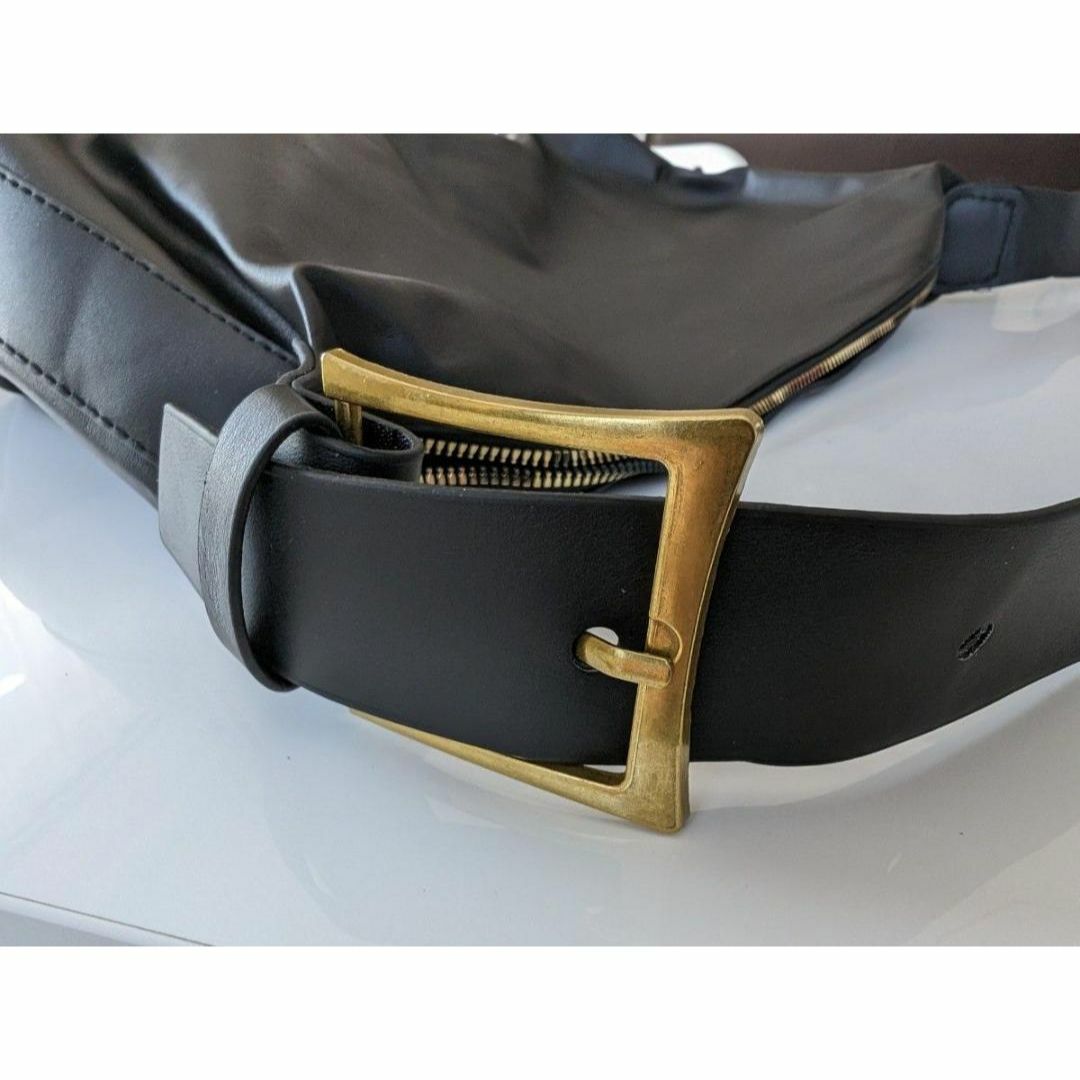 ショルダーバッグ ブラック 黒 レディース PUレザー シンプル 上品 韓国 レディースのバッグ(ショルダーバッグ)の商品写真
