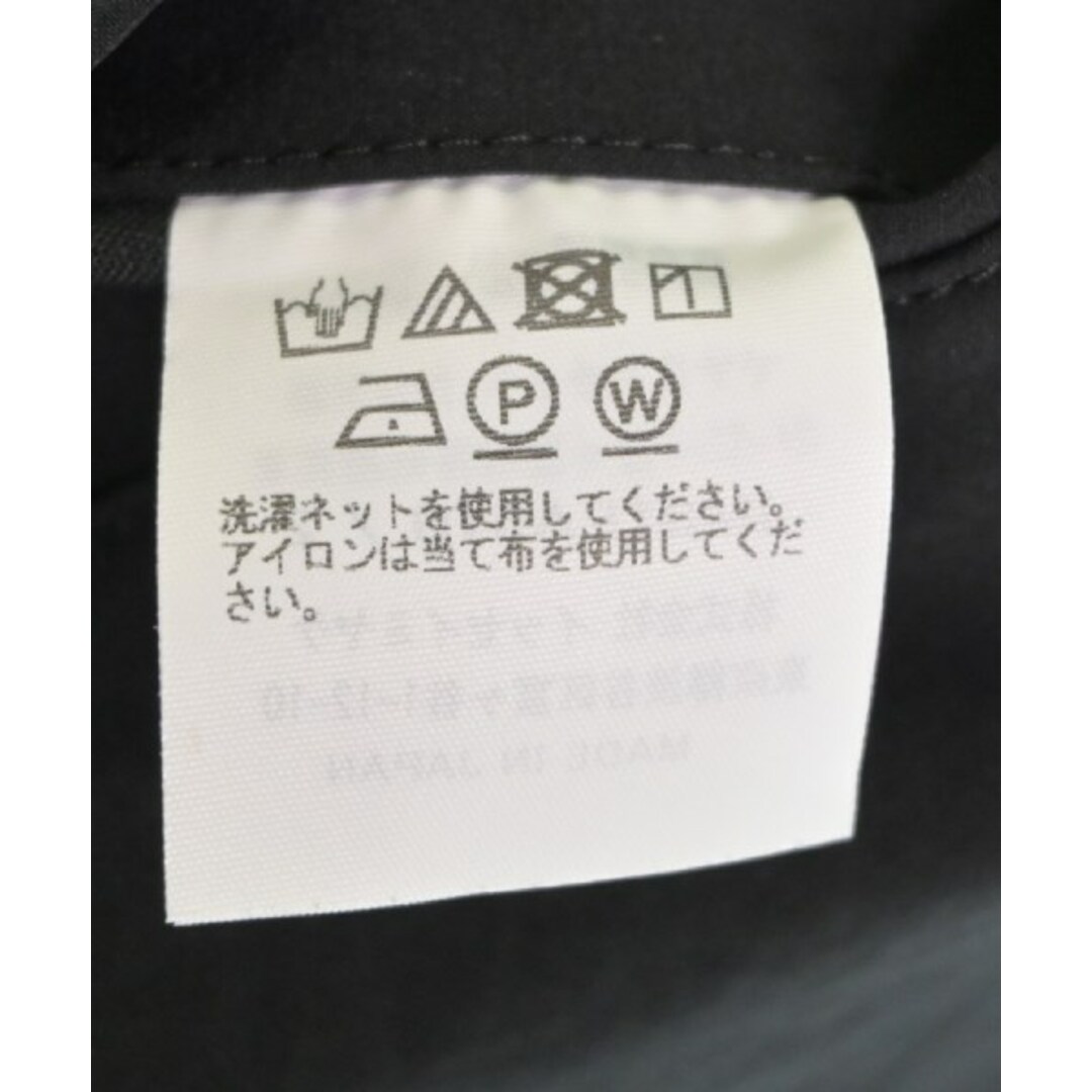 ISSEY MIYAKE(イッセイミヤケ)のISSEY MIYAKE イッセイミヤケ チェスターコート 2(M位) 黒 【古着】【中古】 レディースのジャケット/アウター(チェスターコート)の商品写真