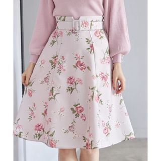 トッコクローゼット(TOCCO closet)のトッコクローゼット　花柄スカート(ひざ丈スカート)