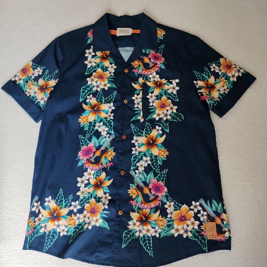 SCOTCH & SODA(スコッチアンドソーダ)の【美品】scotch&soda　半袖　シャツ アロハシャツ ハワイ 花柄　メンズ メンズのトップス(Tシャツ/カットソー(半袖/袖なし))の商品写真