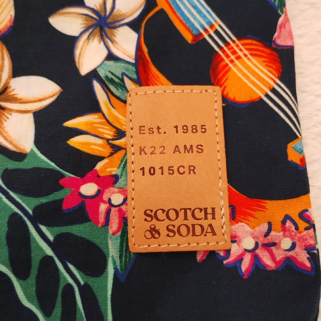 SCOTCH & SODA(スコッチアンドソーダ)の【美品】scotch&soda　半袖　シャツ アロハシャツ ハワイ 花柄　メンズ メンズのトップス(Tシャツ/カットソー(半袖/袖なし))の商品写真