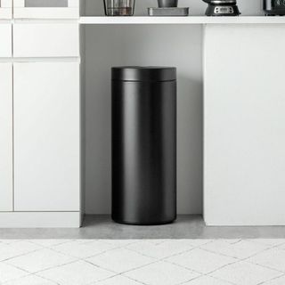 タンスのゲン ゴミ箱 45L 自動開閉【人感/振動Ｗセンサー】ソフトクローズ 円(ごみ箱)