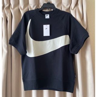 ナイキ(NIKE)のNIKE プルオーバー半袖　S 新品未使用タグ付(Tシャツ/カットソー(半袖/袖なし))