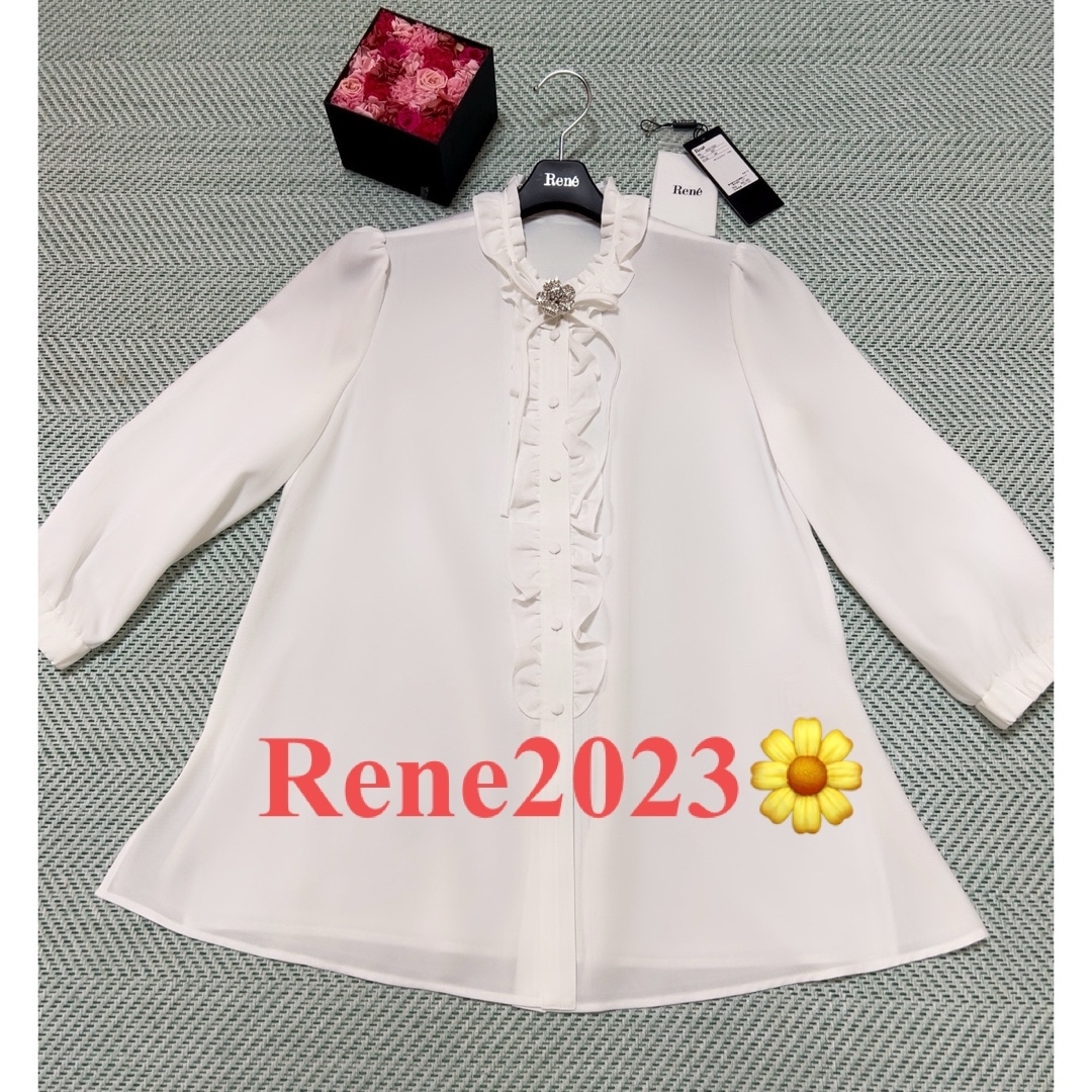 René(ルネ)のRene 2023年製【新品同様】前立てフリルブラウス34♡便利7部袖 レディースのトップス(シャツ/ブラウス(長袖/七分))の商品写真