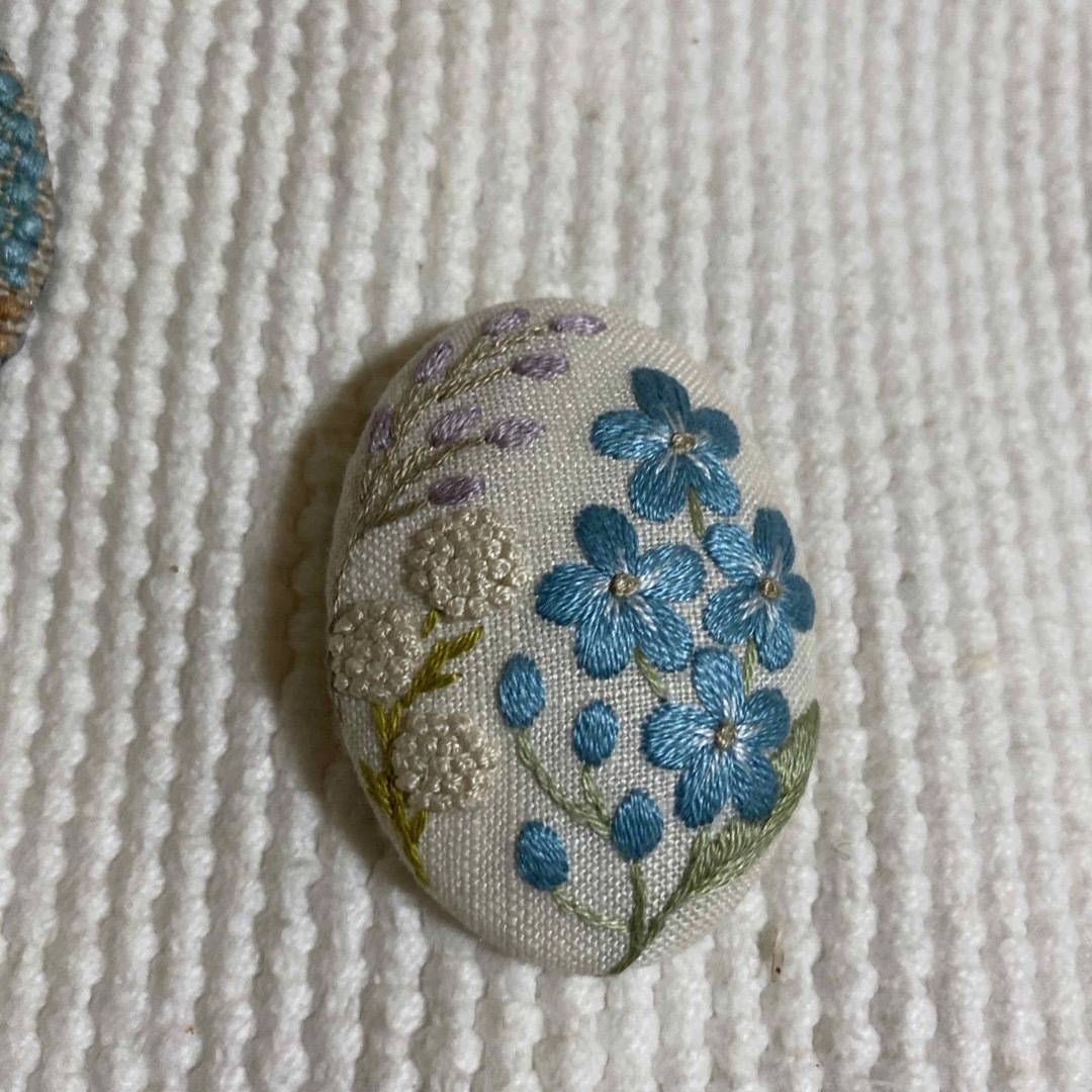 mina perhonen - ミナペルホネン手刺繍ブルーホワイトフラワー mina perhonen - ミナペルホネン手刺繍ブルーホワイトフラワー