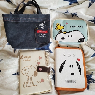 SNOOPY♥️　スヌーピー♥️　ポーチセット