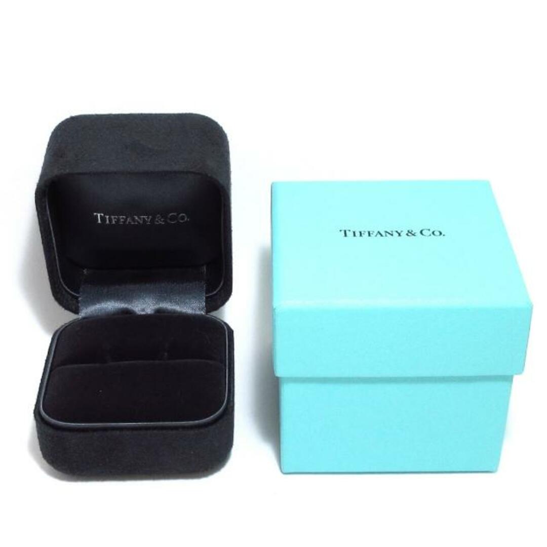 Tiffany & Co.(ティファニー)のTIFFANY&Co.(ティファニー) リング美品  Tカットアウトリング ホワイトセラミック×K18YG 白×ゴールド レディースのアクセサリー(リング(指輪))の商品写真