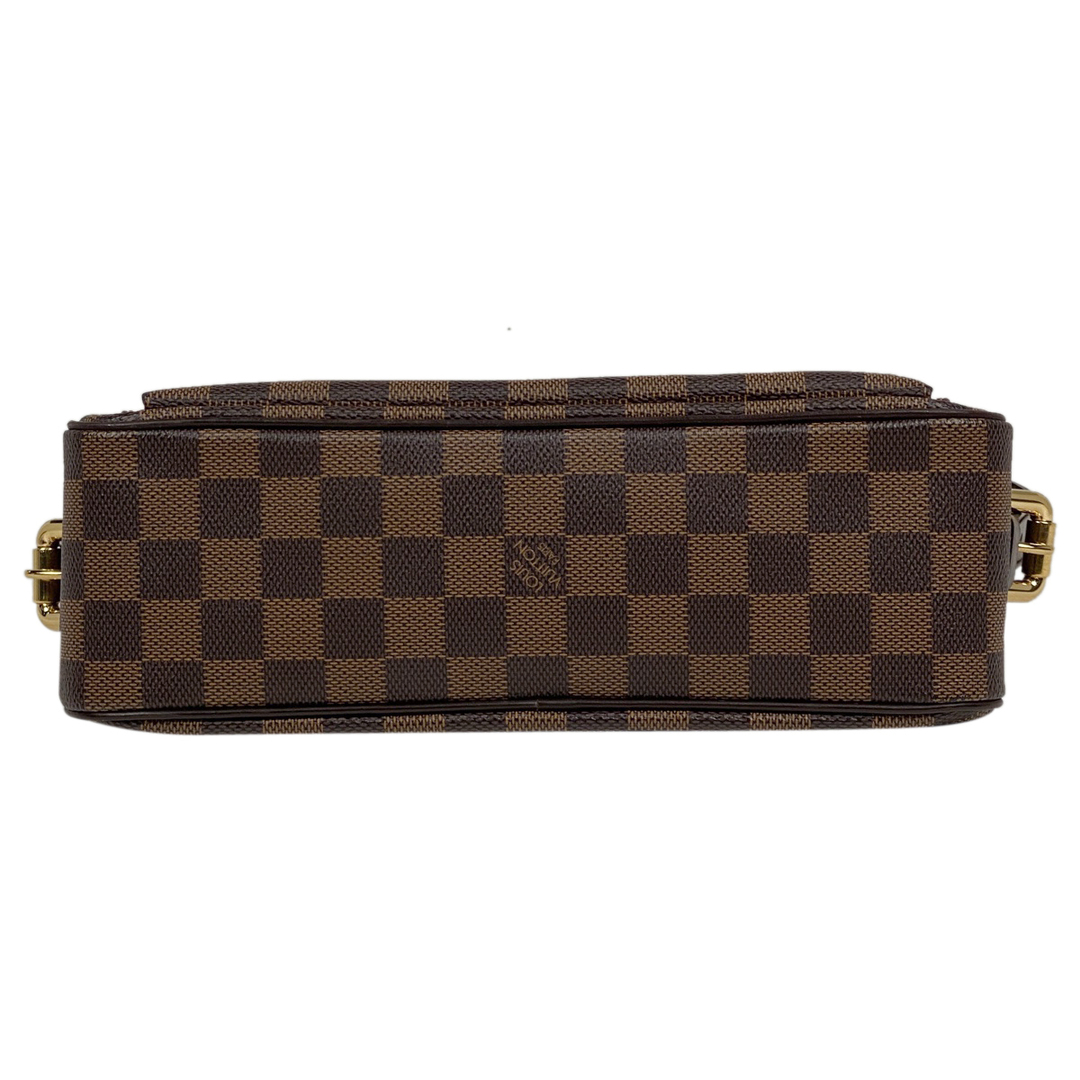 LOUIS VUITTON(ルイヴィトン)のルイ・ヴィトン ラヴェッロ GM レディース 【中古】 レディースのバッグ(ショルダーバッグ)の商品写真