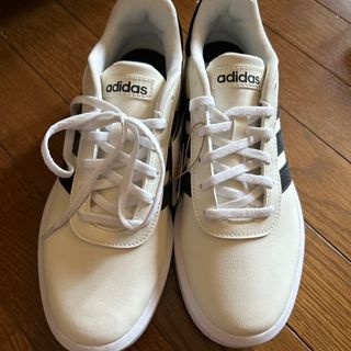 アディダス(adidas)のアディダススニーカー(スニーカー)