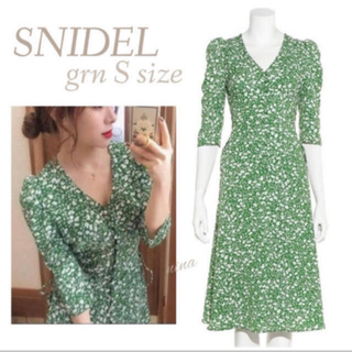 SNIDEL - 美品 スナイデル ワンピース フラワー　グリーン　緑