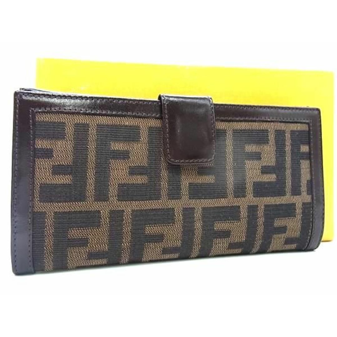 FENDI - □新品同様□ FENDI フェンディ ズッカ柄 ナイロン FENDI - □新品同様□ FENDI フェンディ ズッカ柄 ナイロン