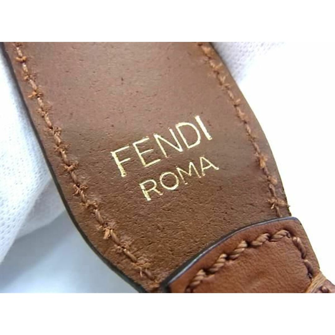 FENDI(フェンディ)の■美品■ FENDI フェンディ ストラップユー レザー ショルダーストラップ 斜め掛け 肩掛け ブラウン系 AX5453  メンズのメンズ その他(その他)の商品写真