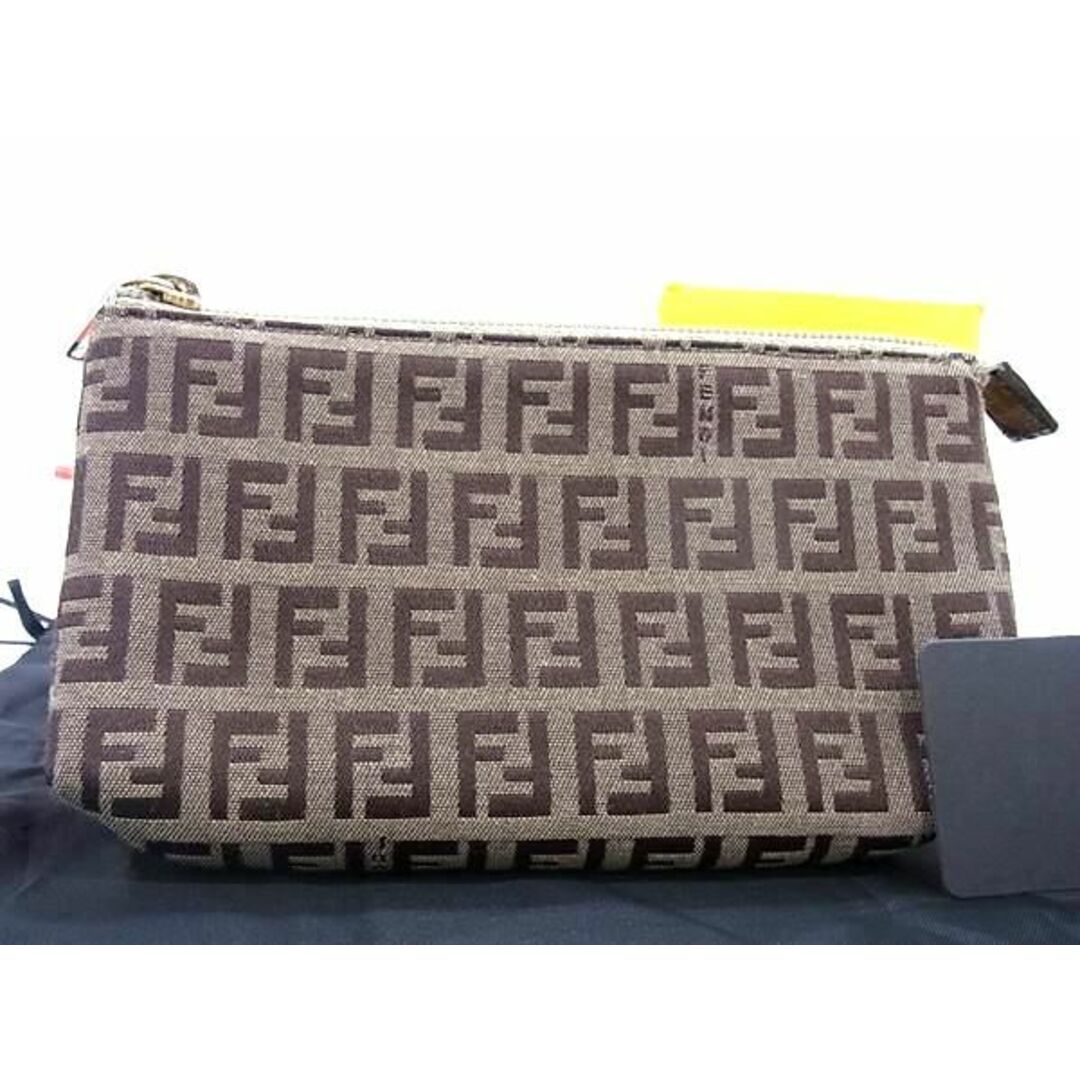 FENDI(フェンディ)の■新品同様■ FENDI フェンディ ズッカ柄 ズッキーノ キャンバス ポーチ マルチケース 小物入れ レディース ブラウン系 FA7860  レディースのファッション小物(ポーチ)の商品写真